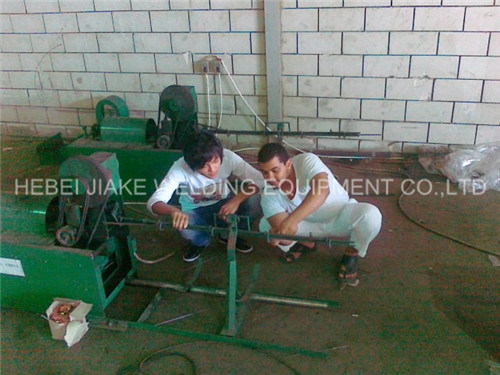Install rebar wire straightening&cutting machine in Saudi Arabia