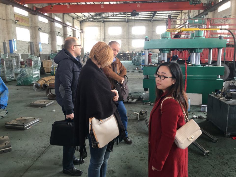 Serbia client visit to our factory