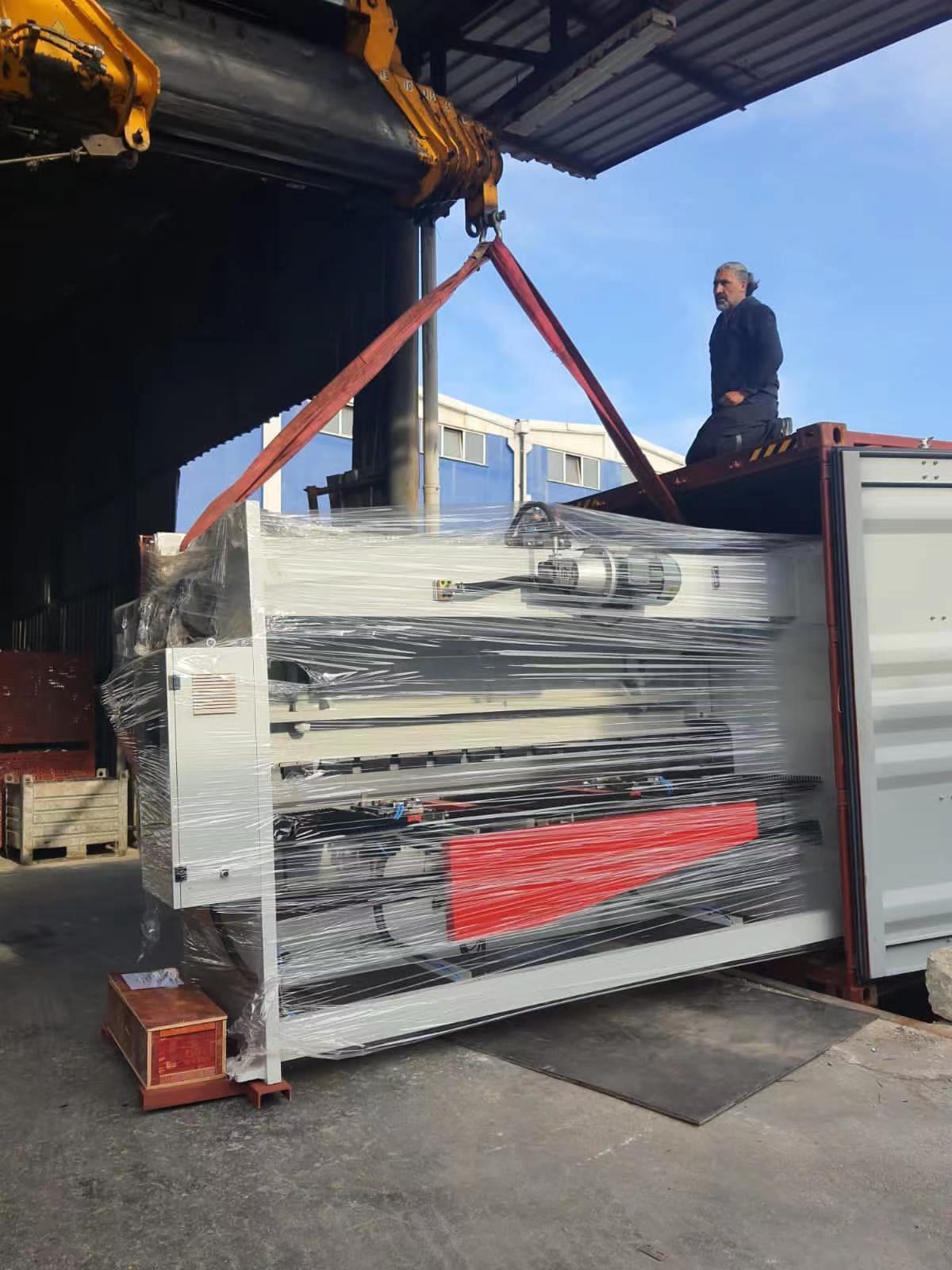 3M Cable Tray Bending Machine Arrived Customer Site